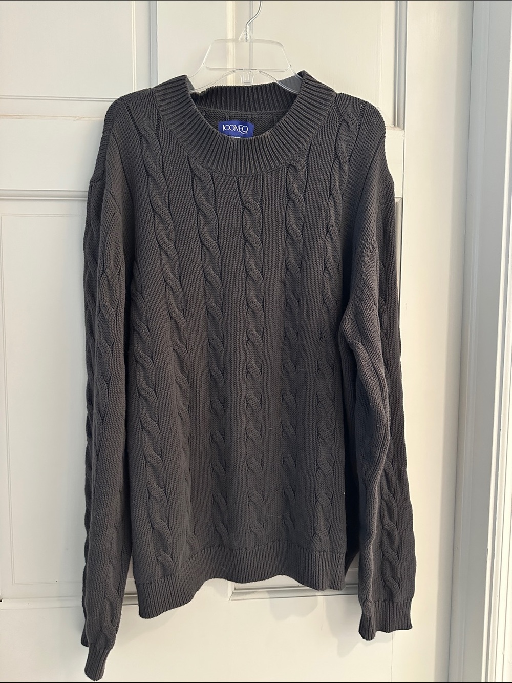 ICON EQ woMen’s Cable-Knit Crewneck Sweater - Charcoal